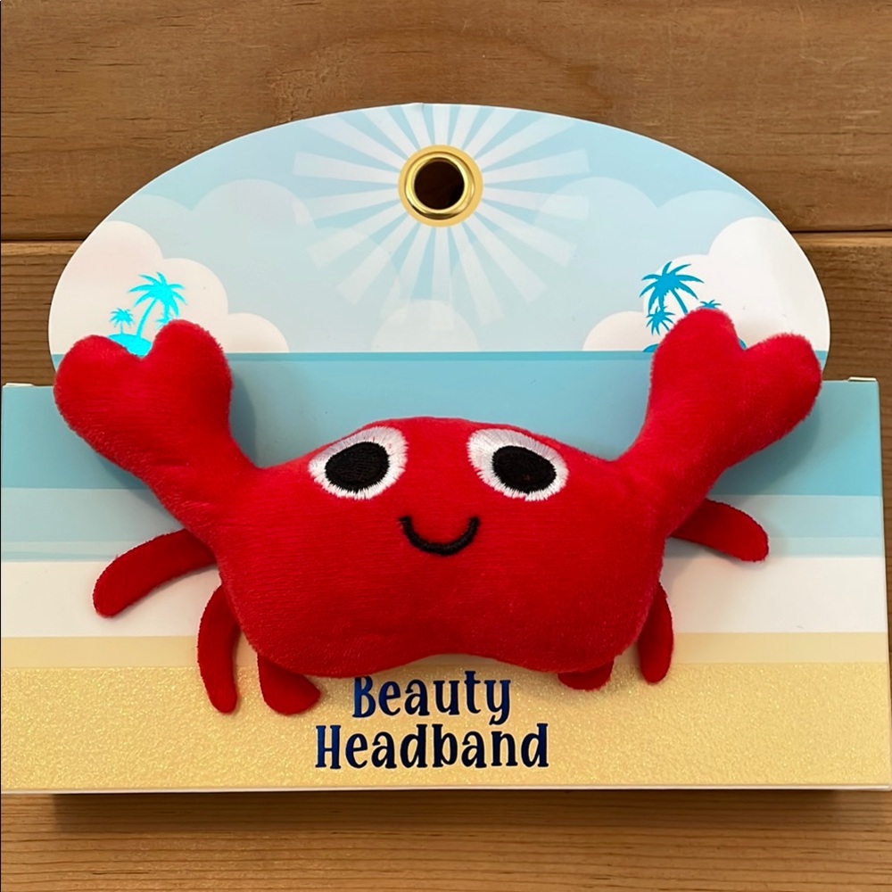 NWT Super Cute Beauty Headband, Red Crab on Pale Aqua Soft Knit Band